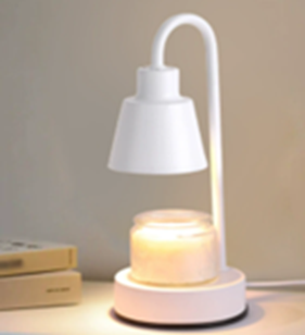 Lampe en métal ordinaire